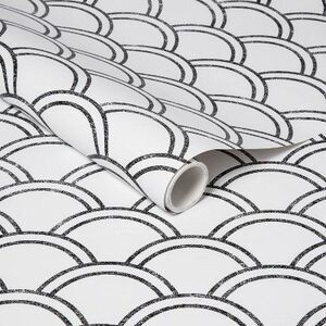 Opalhouse -  Scallops 198"x20" Peel and Stick Wallpap Black/White